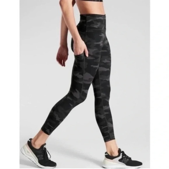 Athleta Dark Ultimate Camouflage High-Waisted Athletic Leggings - Picture 1 of 9